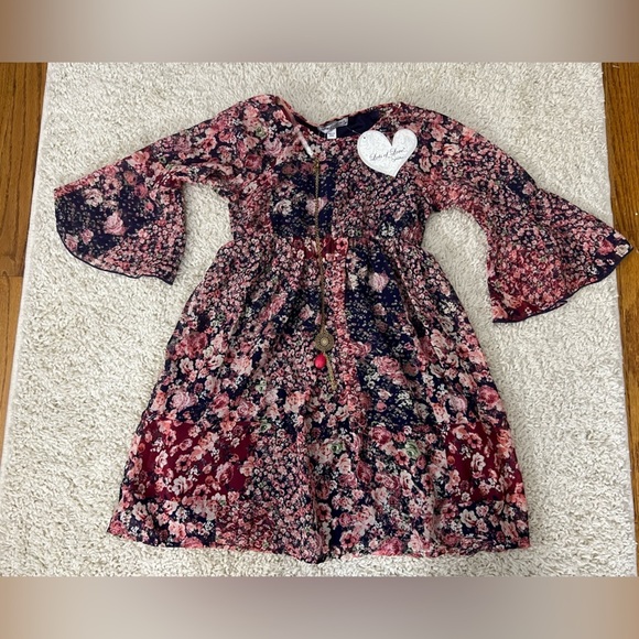 Lots of Love by Speechless Other - Girls Size 8 Lots of Love by Speechless Long Sleeve Floral Dress